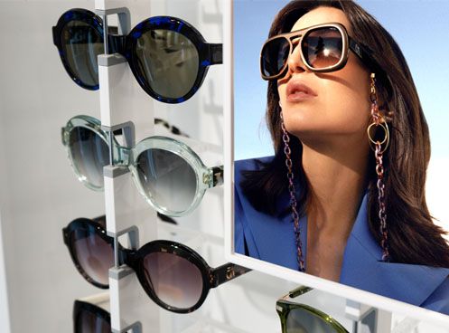 23,115 Louis Vuitton Sun Glasses Stock Photos, High-Res Pictures