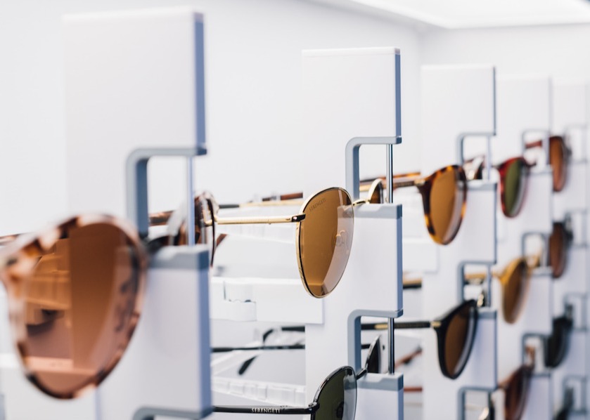 Top Vision Instore sunglasses wall display