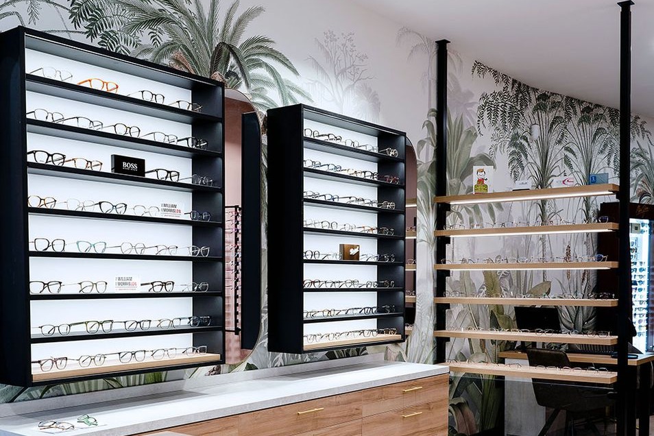 Top Vision Instore optical shop design