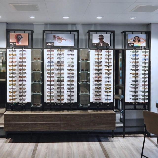 Top Vision Instore Alumina Présentation de lunettes de soleil opticien