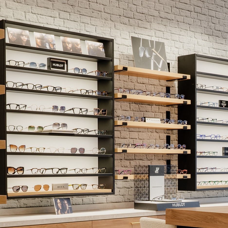 Top Vision Instore CARRÉ STEEL Optik-Vitrine