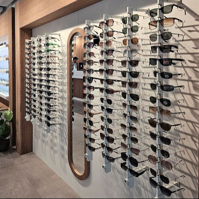 Top Vision Instore sunglasses wall display